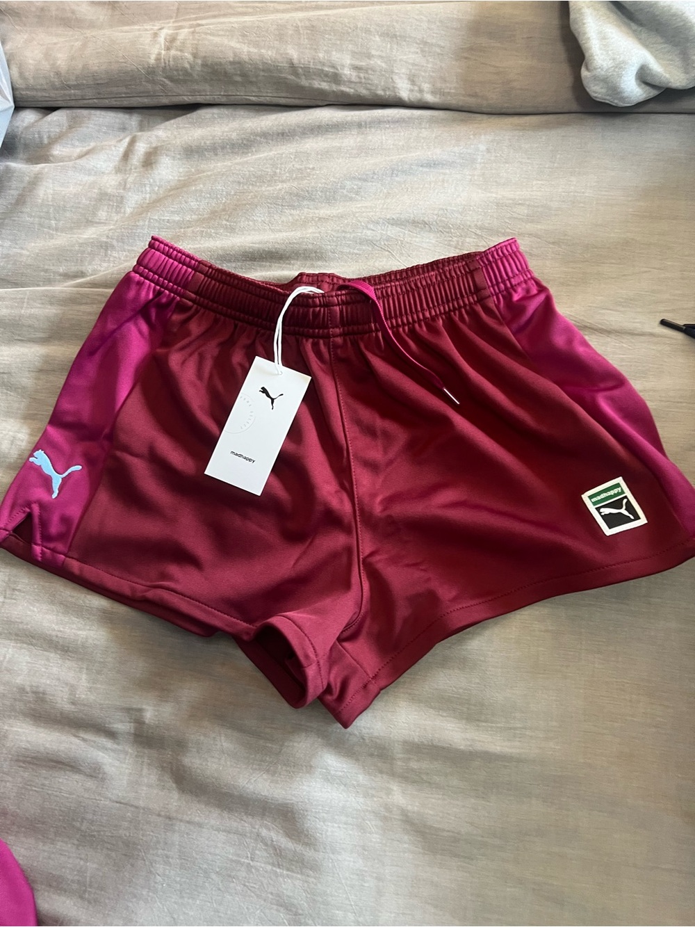 Womens puma madhappy 2” inseam track shorts (635346 90) size M